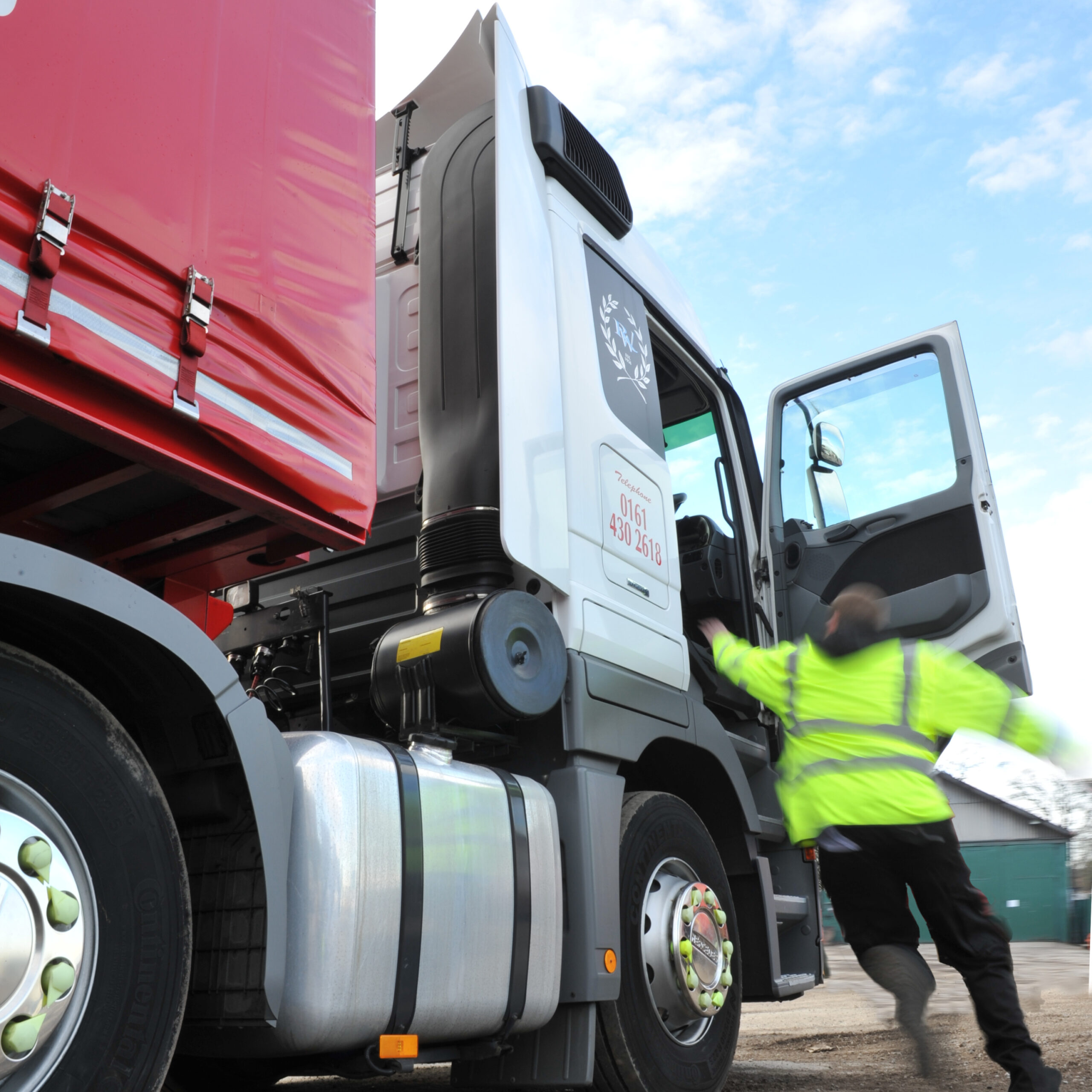 SafeConnect - Prevent Trailer Rollaways
